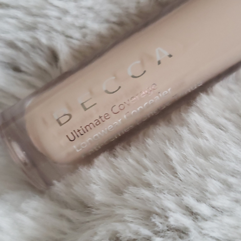 Becca concealer